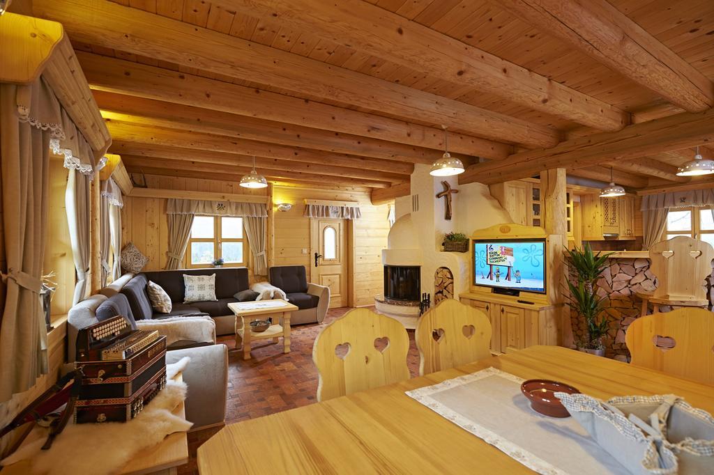 Holiday Chalet "Alpine Dreams" With Private Wellness Solčava Rum bild
